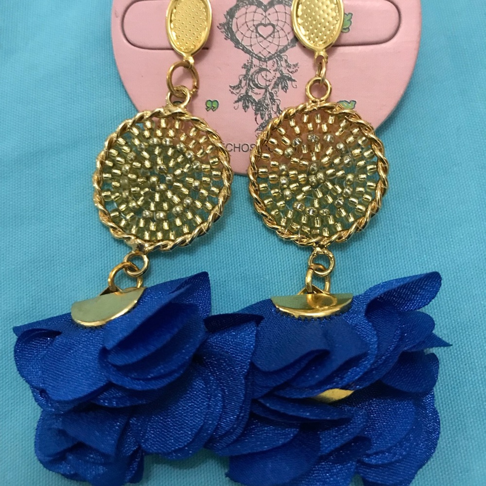 Earrings the last one!!!!!!!!